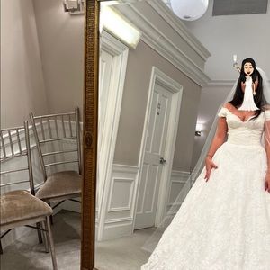 Pnina tornai wedding gown